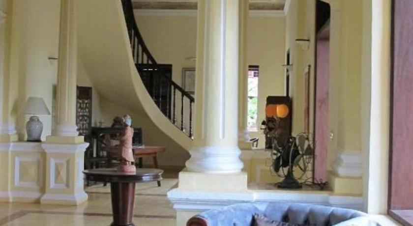 Hotel Le Relais De Chhlong Kratié Esterno foto