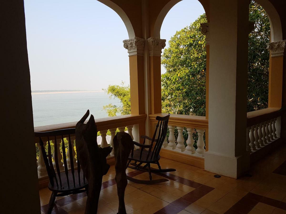 Hotel Le Relais De Chhlong Kratié Esterno foto
