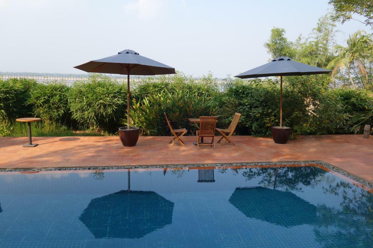 Hotel Le Relais De Chhlong Kratié Esterno foto